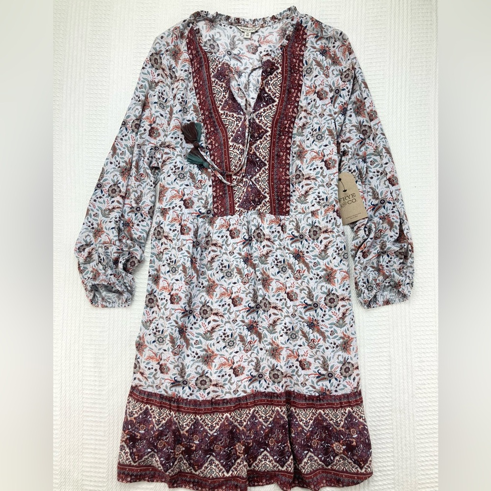 FRYE AND CO. Floral Long Sleeve Dress - Burgundy and White